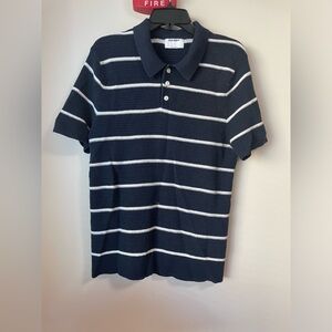 Old Navy Dark Blue and White Knit Top